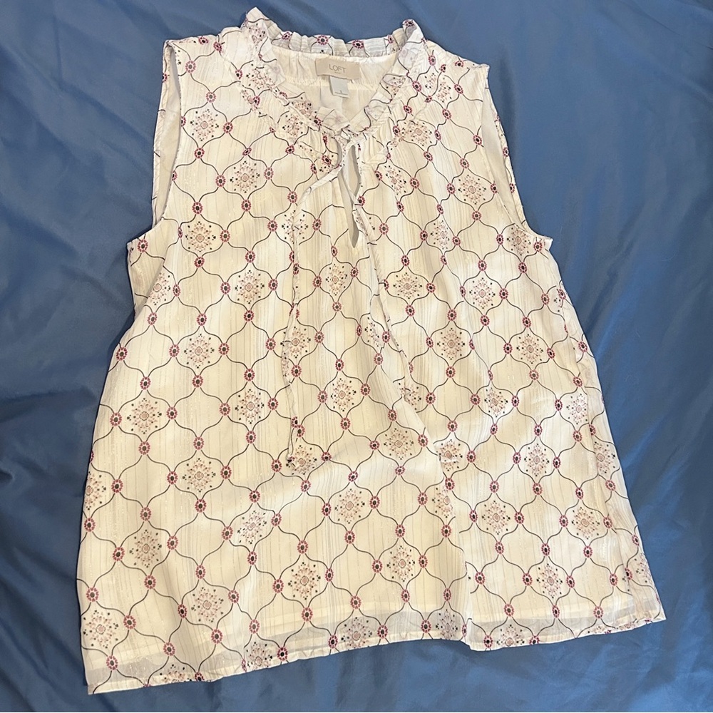 Loft white ruffles neck tie tank top